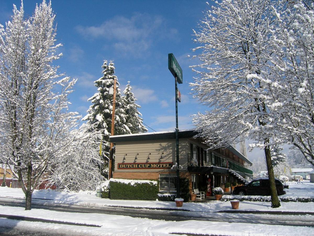 Dutch Cup Motel Sultan Esterno foto